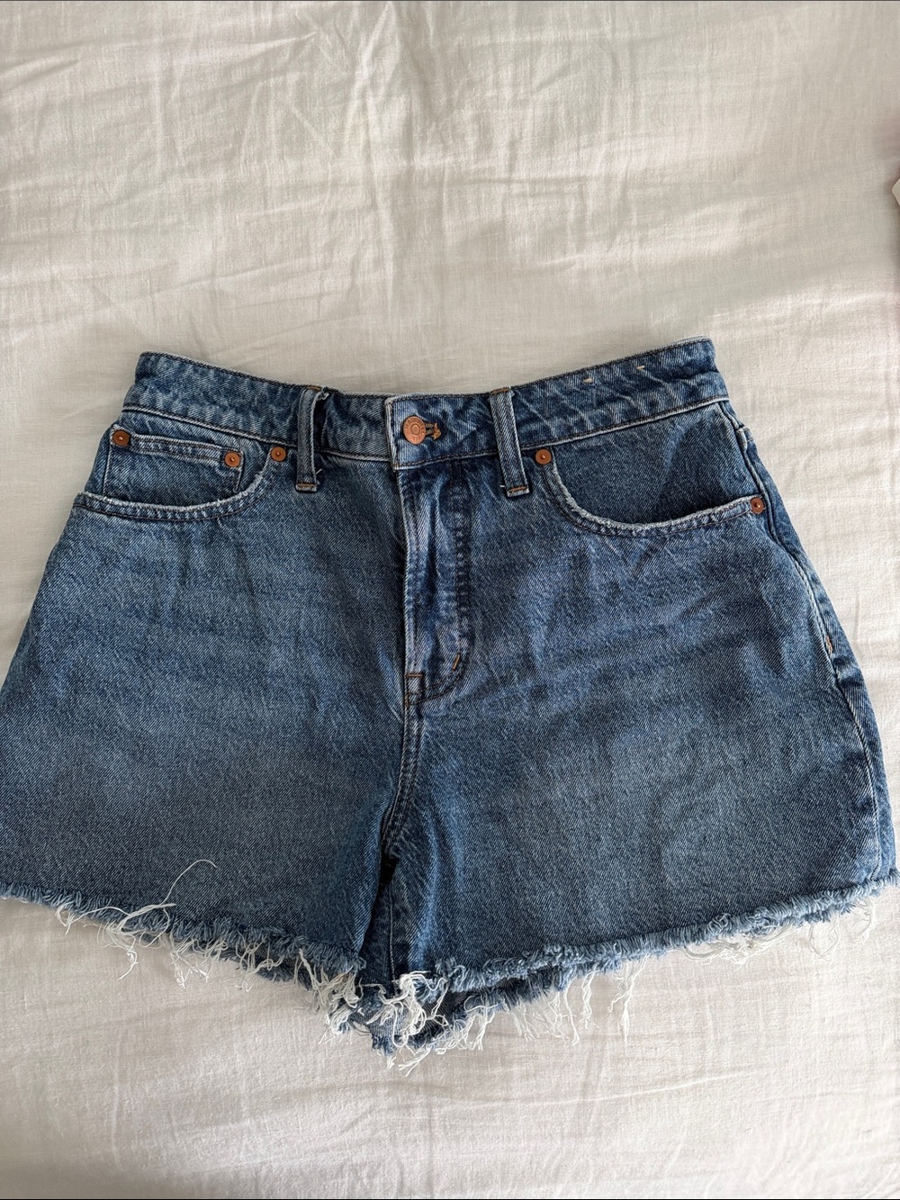 Madewell The Curvy Perfect Medium Blue Jean Short | 29